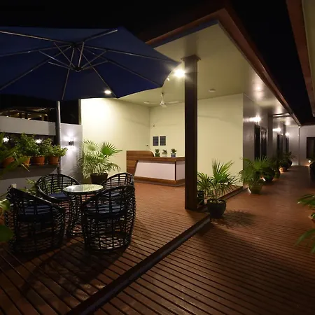 Island Home Inn Ukulhas Exterior foto