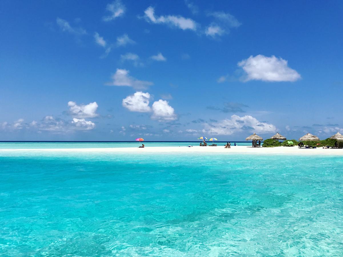 Konukevi Island
